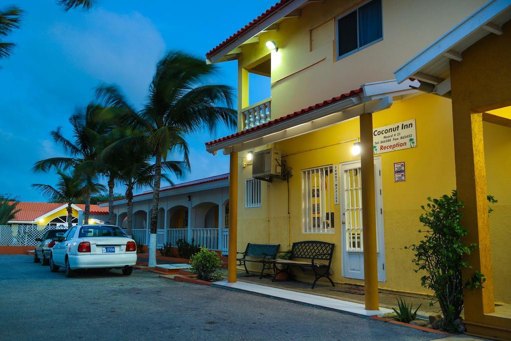 Coconut Inn Palm Beach Exterior foto